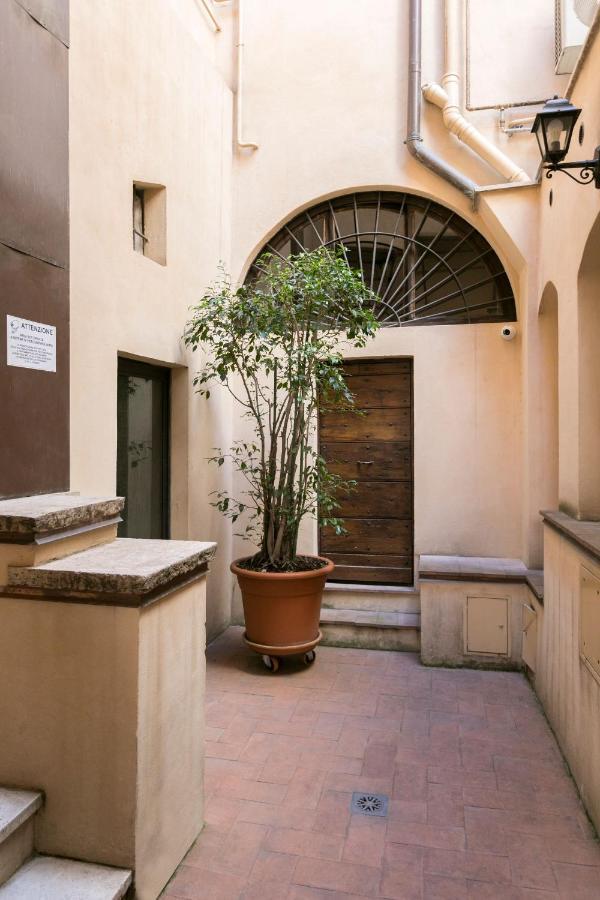 אפרטהוטל רומא Sonder At Campo De Fiori מראה חיצוני תמונה